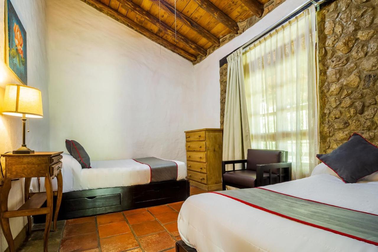 Zapotlanejo Hotel Hacienda Coyotes المظهر الخارجي الصورة