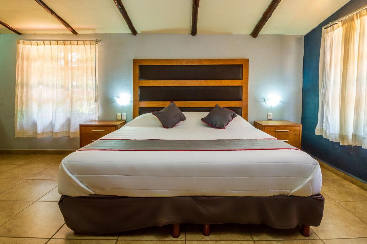 Zapotlanejo Hotel Hacienda Coyotes المظهر الخارجي الصورة