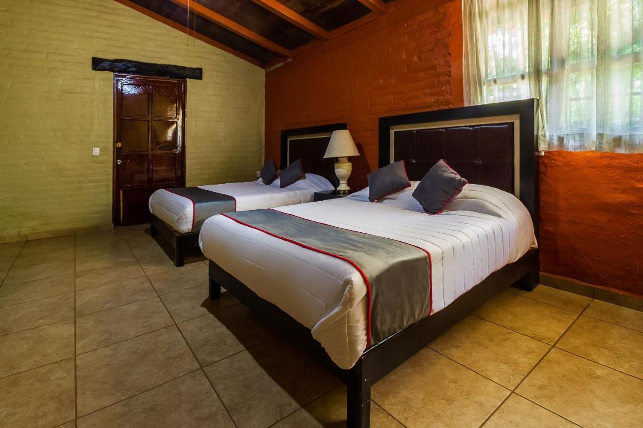Zapotlanejo Hotel Hacienda Coyotes المظهر الخارجي الصورة