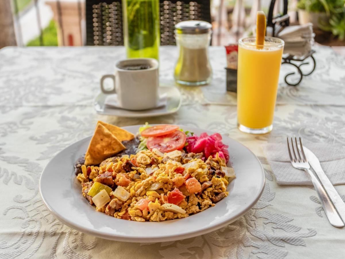 Zapotlanejo Hotel Hacienda Coyotes المظهر الخارجي الصورة